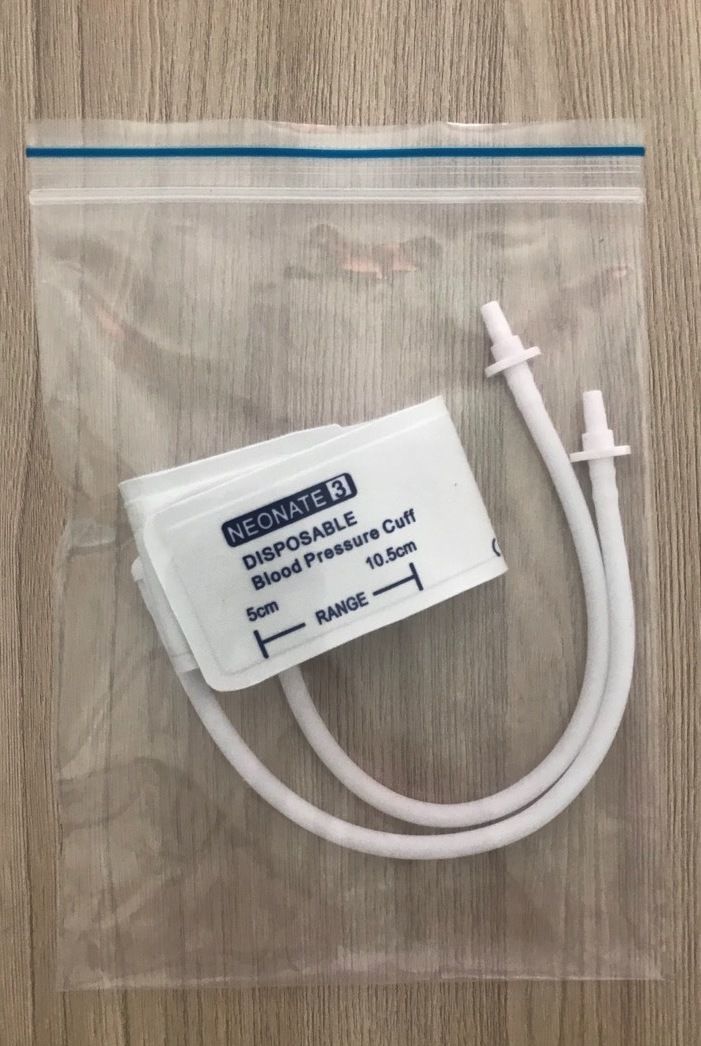 Disposable NIBP Cuff Neonate No.3 dual tube_ผ้าพันแขนวัดความดันทารกแบบผ้ายางขาวเบอร์ 3 สายยางคู่